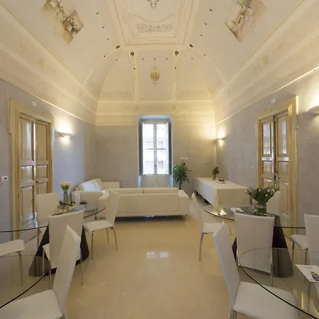 Bed & Breakfast Relais Carlo V - Palazzo Storico
