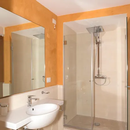 Relais Carlo V - Palazzo Storico Bed and breakfast 4*