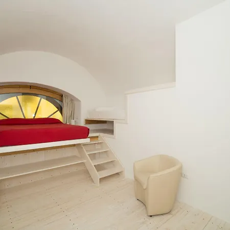 Bed and breakfast Relais Carlo V - Palazzo Storico 4*