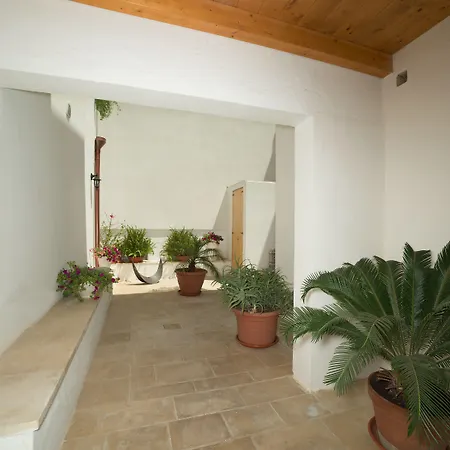 Relais Carlo V - Palazzo Storico Bed and breakfast