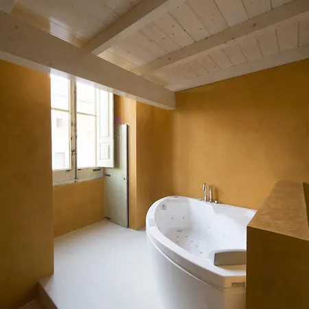 Bed & Breakfast Relais Carlo V - Palazzo Storico Gallipoli
